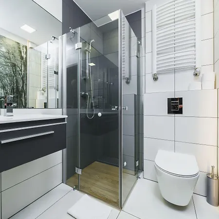 Aron - By Upstairs Apartmán